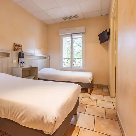 Отель Le Relais De La Caleche